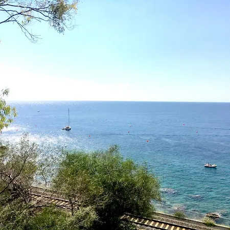 Beach Apartment Taormina Exterior photo